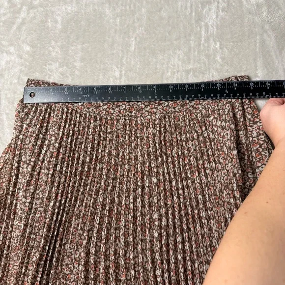 Abercrombie & Fitch Petite Floral Pleated Midi Skirt Brown Size M NWT - Picture 7 of 13